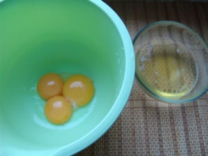Желтки яиц для майонеза